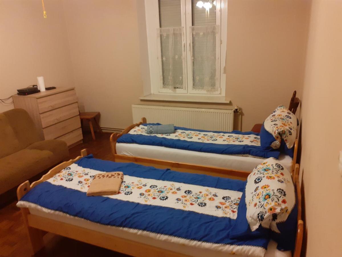 Kamienica Apartamento Gniezno Exterior foto